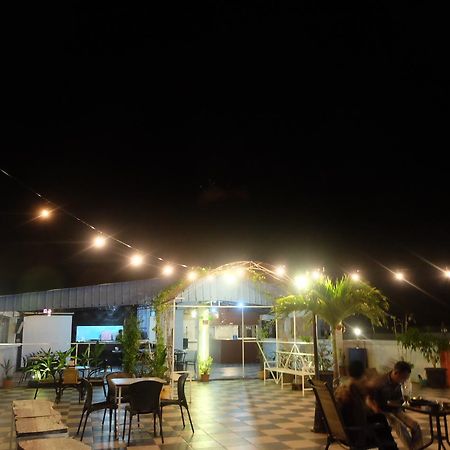 Syafira Hotel Langgur المظهر الخارجي الصورة