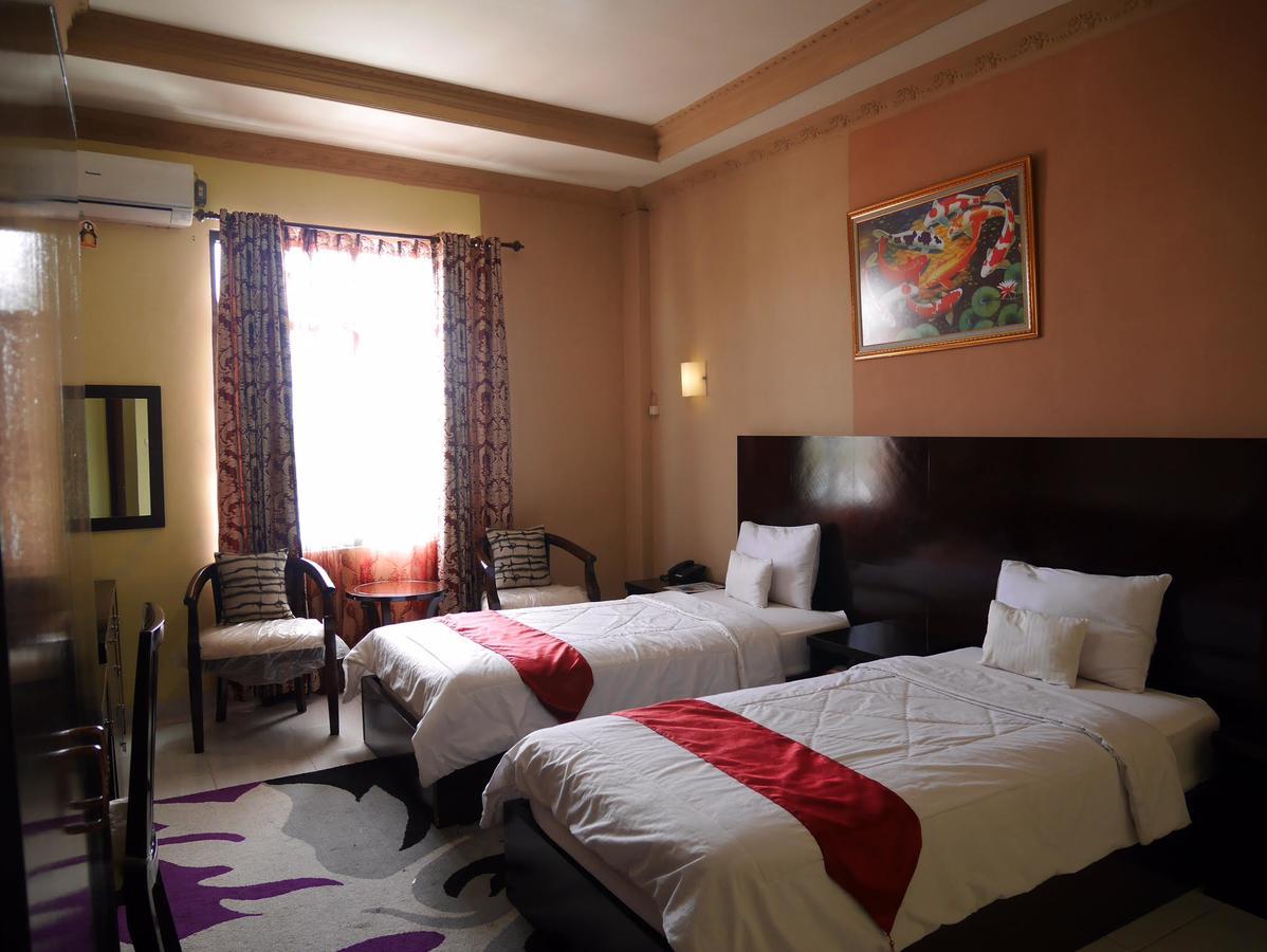 Syafira Hotel Langgur المظهر الخارجي الصورة